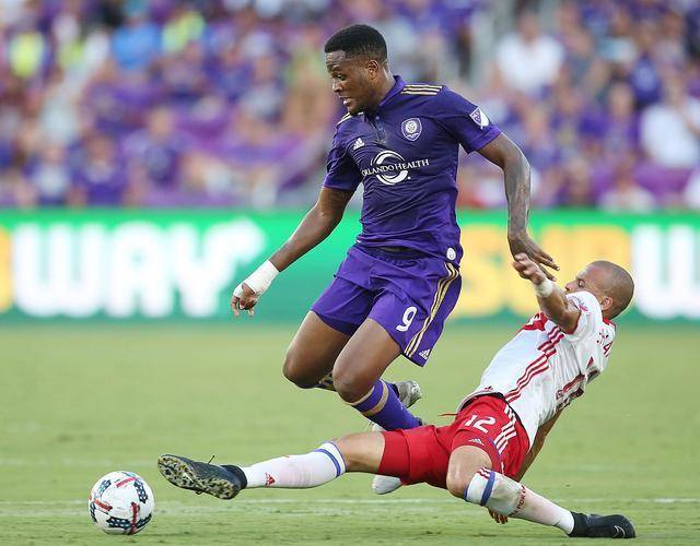 开云体育入口-卡普里主场逼平对手，稳定排名